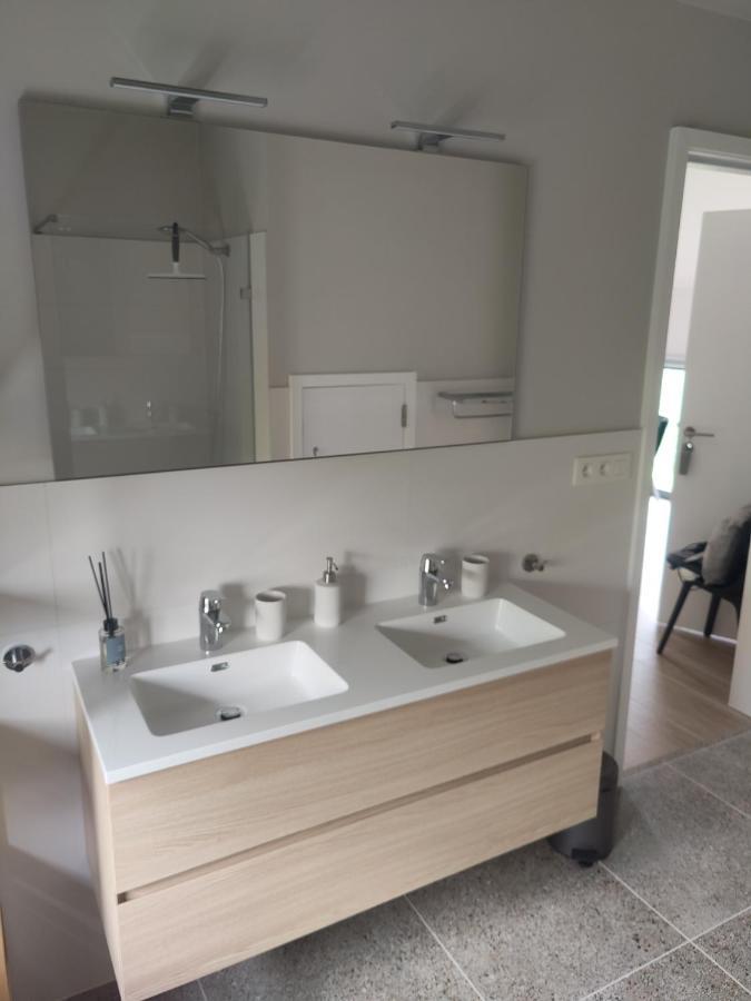 Akrenbos 101 Bed & Breakfast Bever Bagian luar foto
